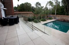 Aménagement extérieur › Piscine à Morges